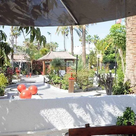 San Valentin & Terraflor Park فندق